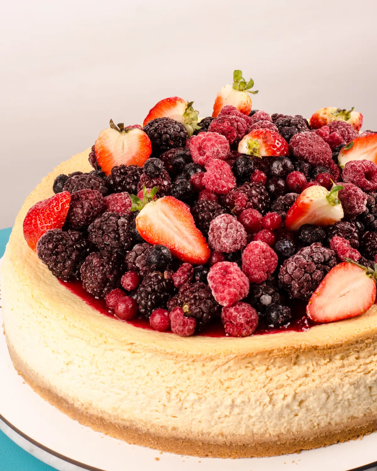 CHEESECAKE FRUTOS ROJOS