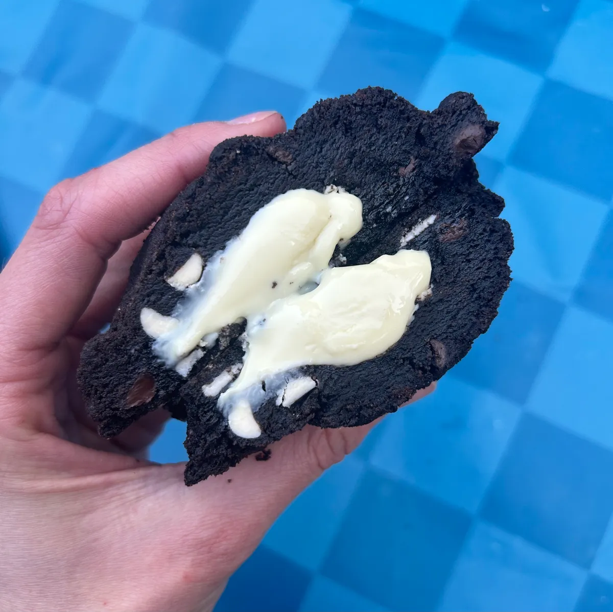 COOKIES N CREAM